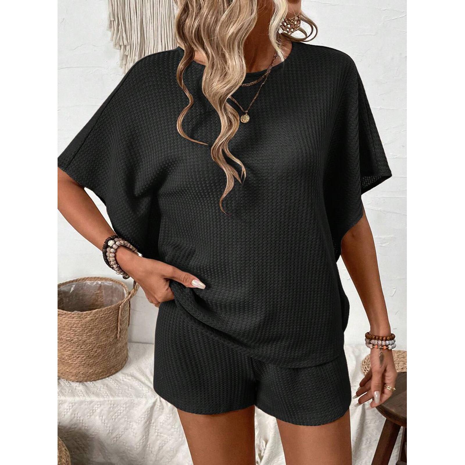 Women's 2-Piece Oversized Lightweight Basic Loose Waffle Knit Loungewear Set - Round Neck Batwing Sleeve Top, Adjustable Drawstring Elastic Shorts for Beach, Nightwear Tracksuit