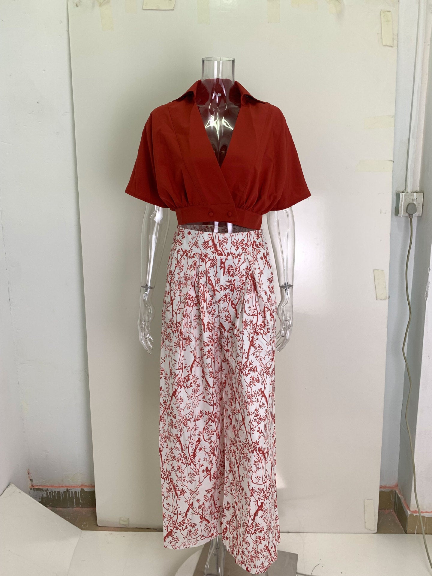 Women's Casual Style V-neck Printed Trousers Set