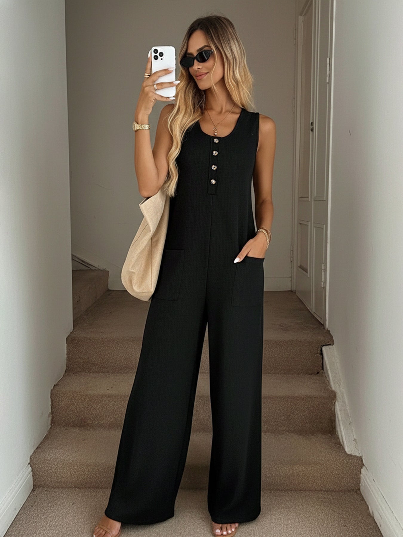 Women's Loose Sleeveless Solid Color Pocket Button Jumpsuit