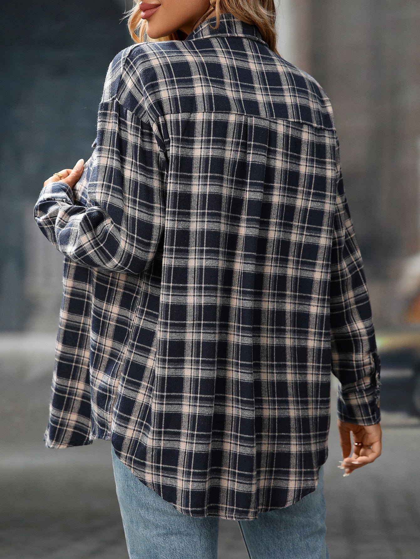 Casual Fashion Loose Plaid Pocket Shirt Women