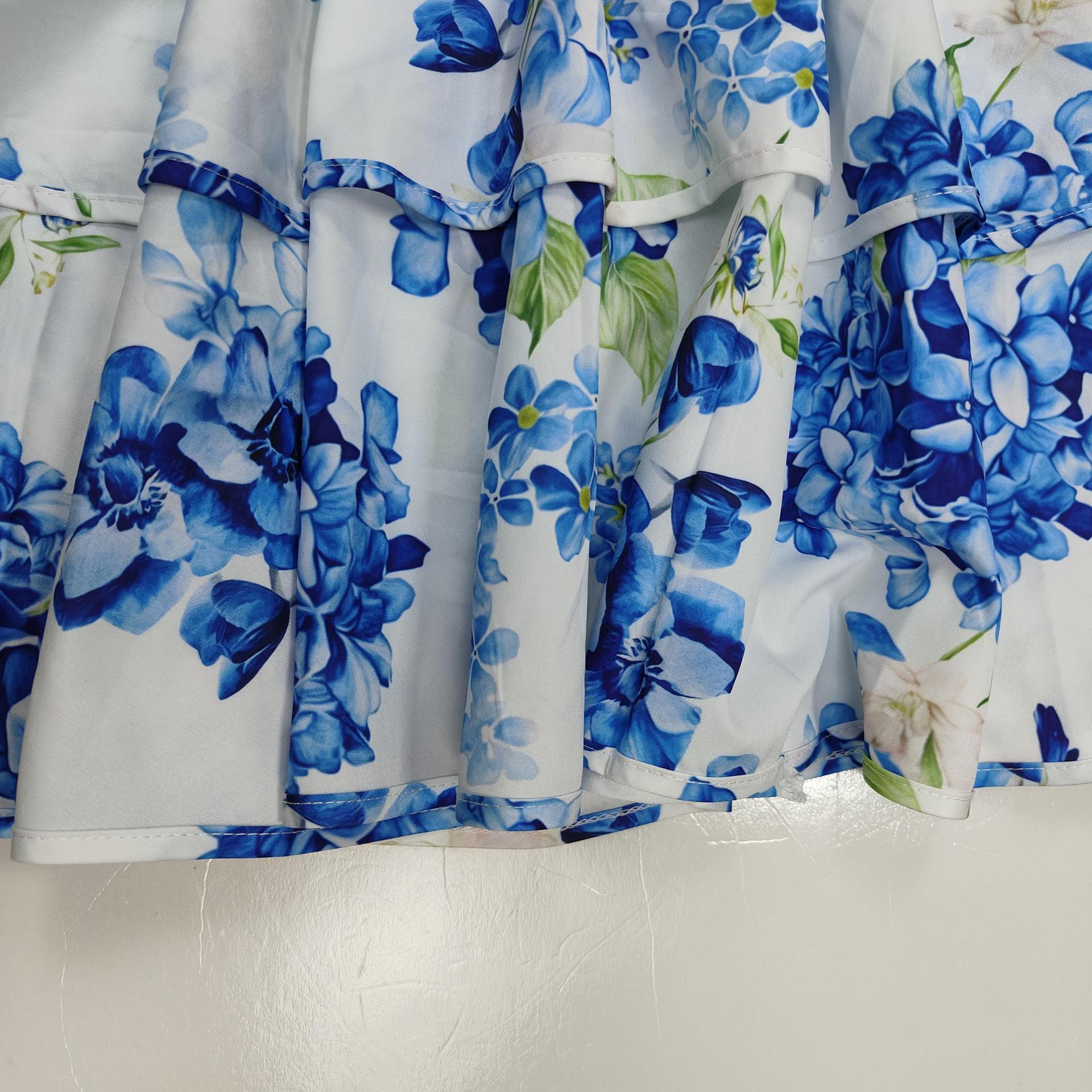 Women's Elegant Fashion V-neck Bubble Sleeve Ruffle Edge Dress