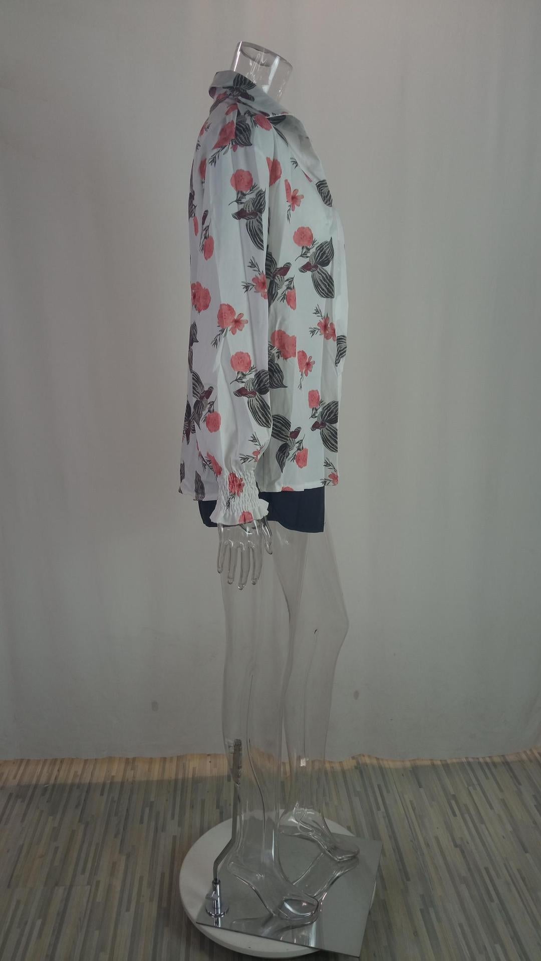Women Sexy Beach Resort Style Print Shorts Three-piece Set