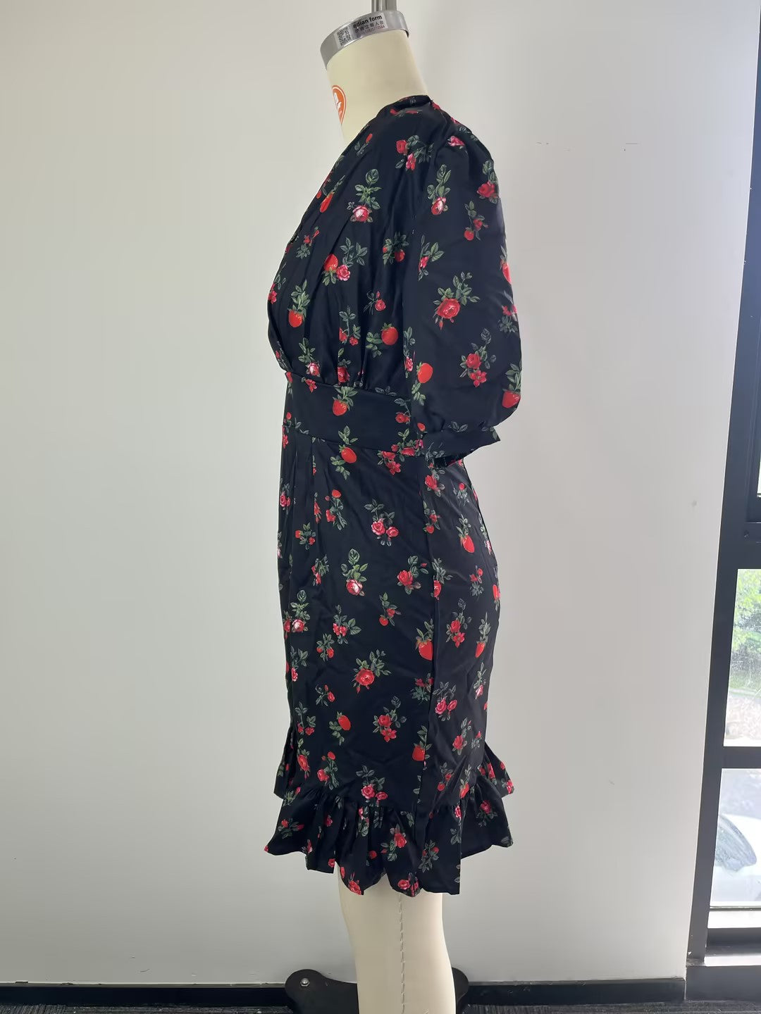 Womenv V Neck Print Ruffle Dress