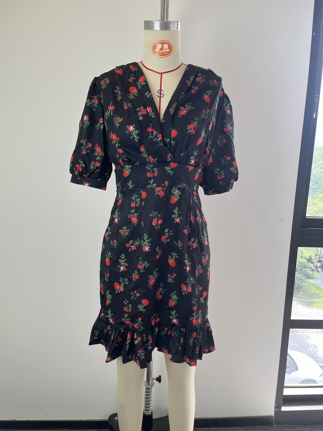 Womenv V Neck Print Ruffle Dress
