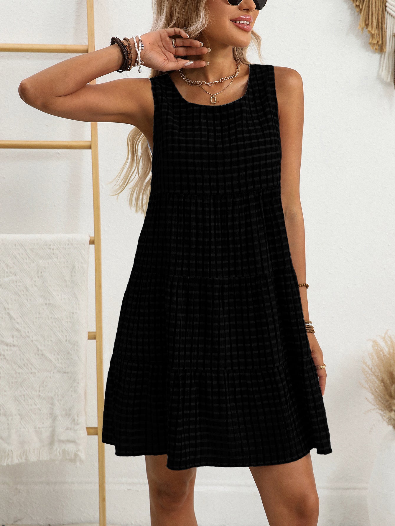Women's Loose Casual Flowing Sleeveless Plaid Dress