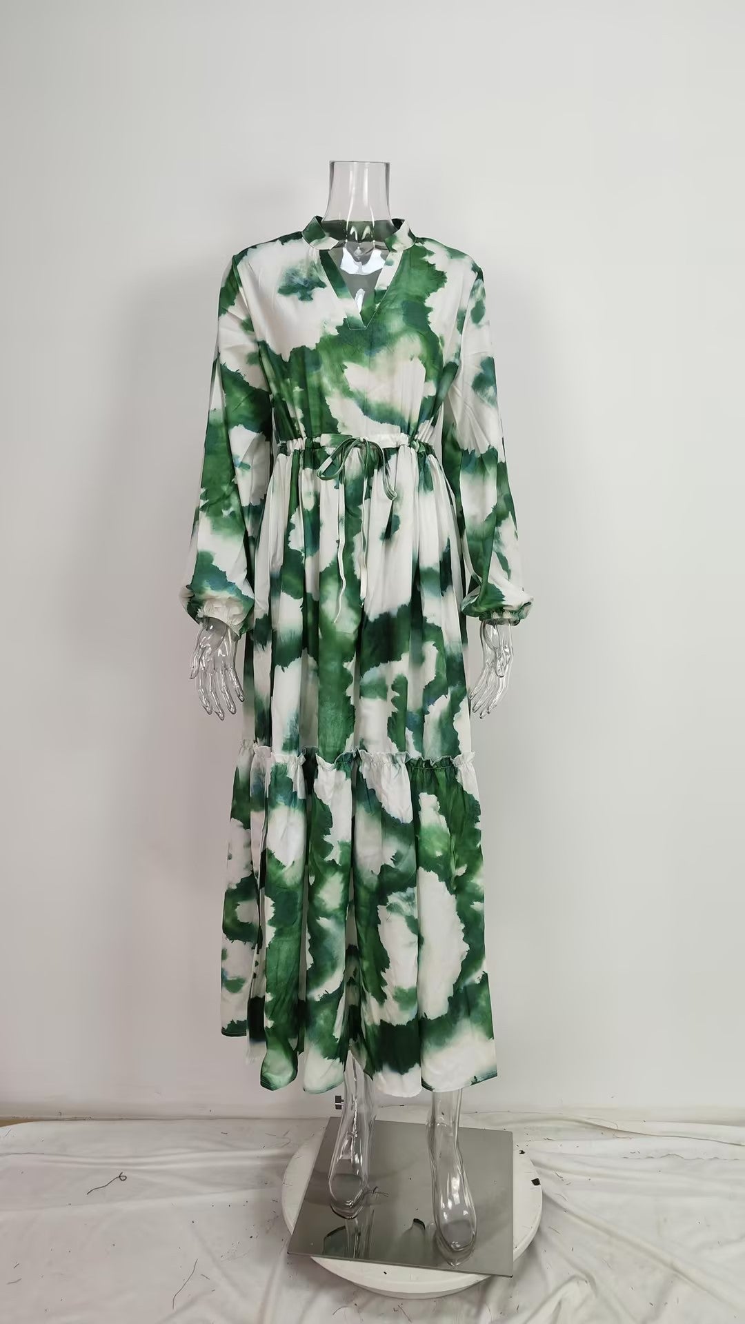 Women Contrast Printed Waist V-Neck Dress