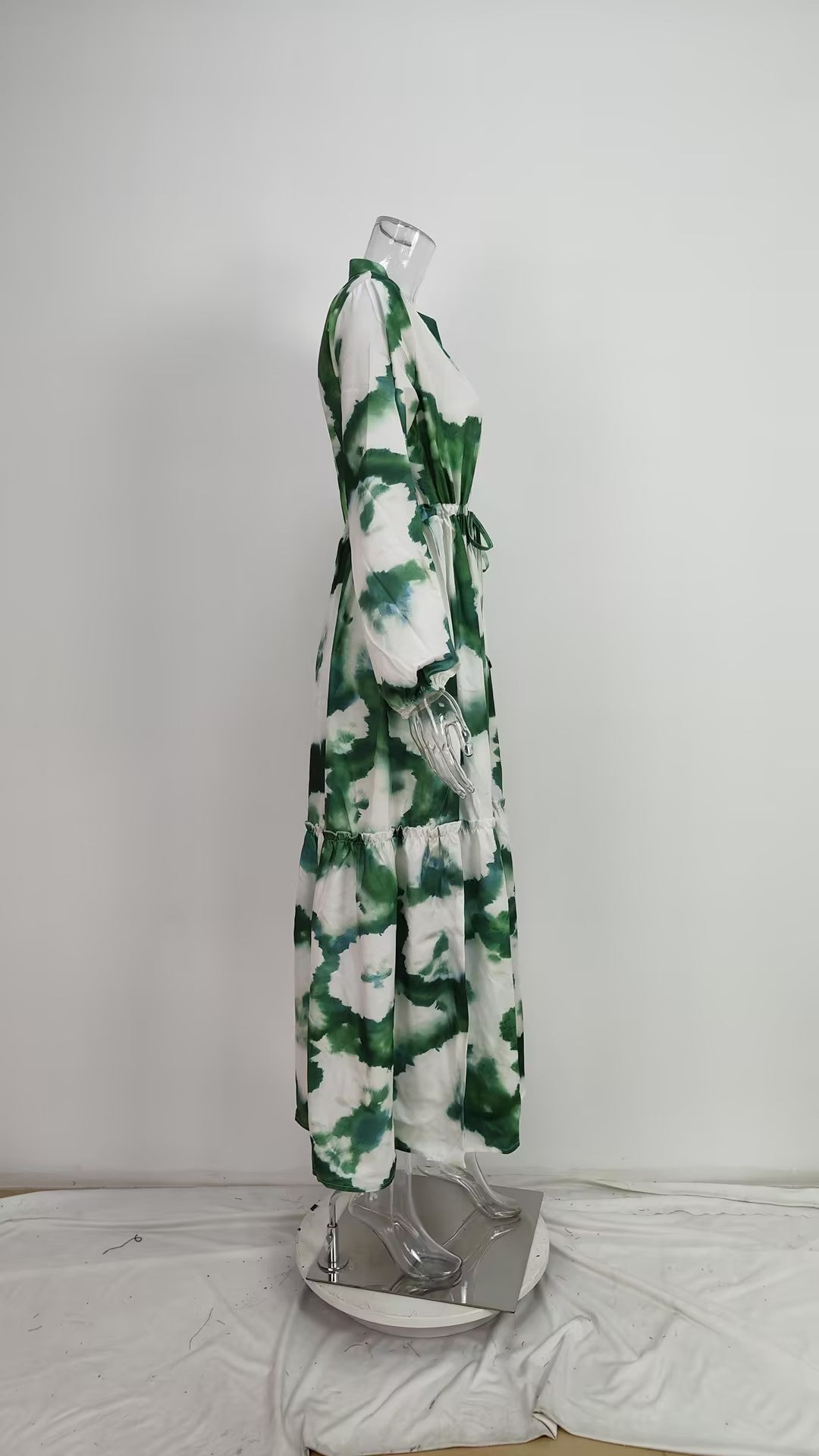 Women Contrast Printed Waist V-Neck Dress