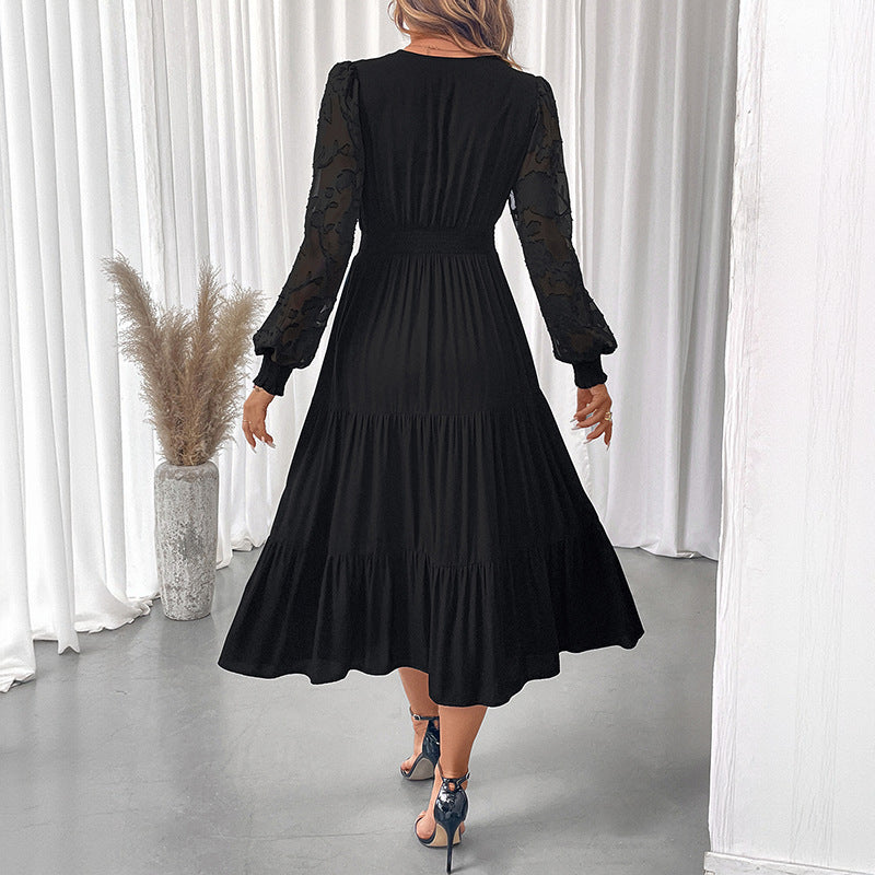 Women's Lace V-neck Lace Long-sleeved Dress